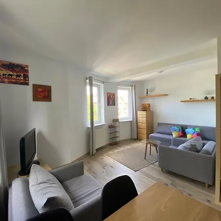 Pomaranczowy - Kawalerka W Srodmiesciu * Kolobrzeg